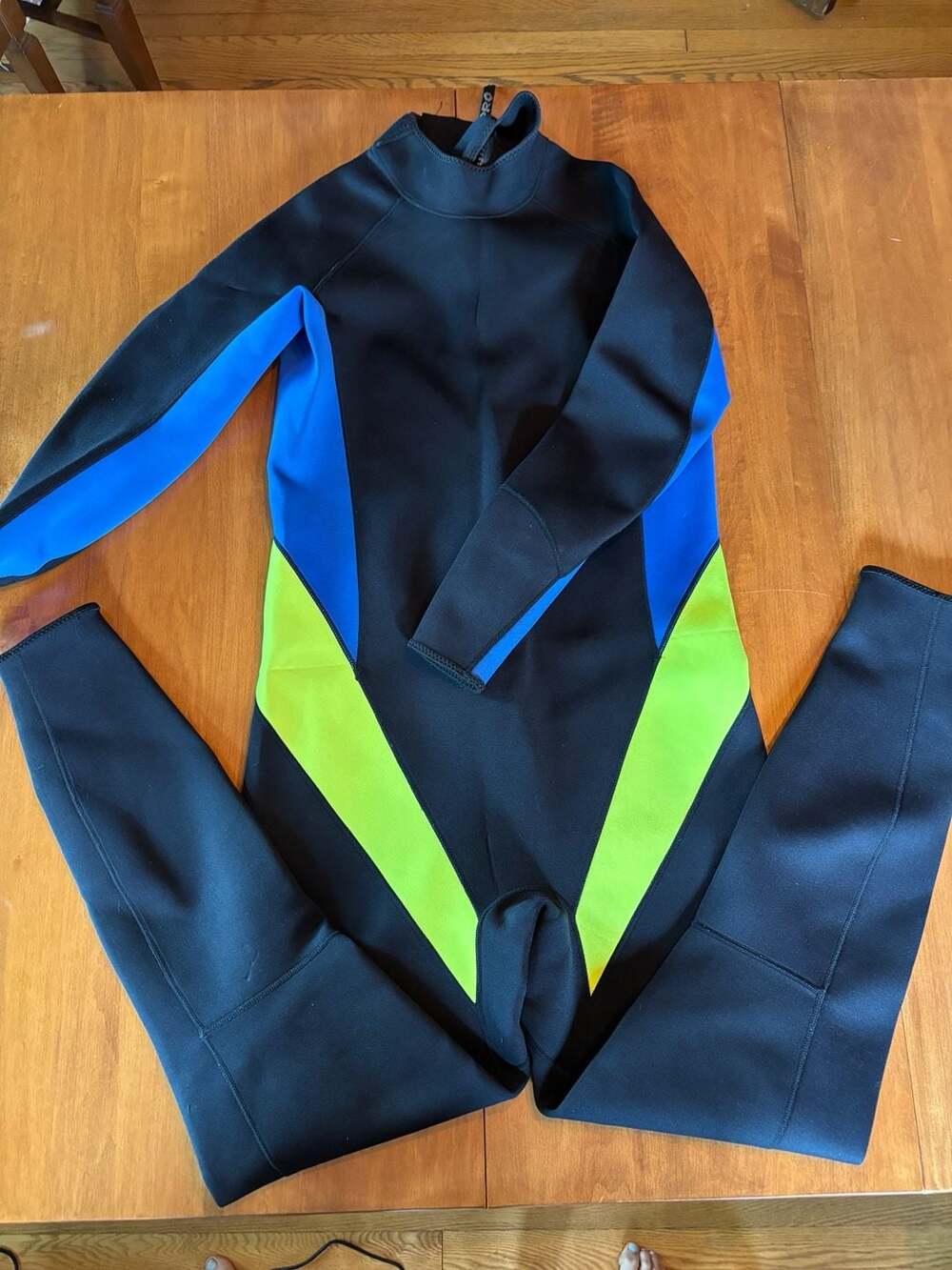 SCUBAPRO Full Body Wetsuit Long Sleeve Front Zip Black Blue Neon Green